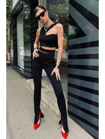 TGH SPECIAL DATE CUT-OUT FLARED PANTS